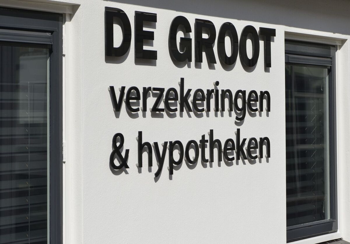 De Groot verzekeringen & hypotheken op de gevel